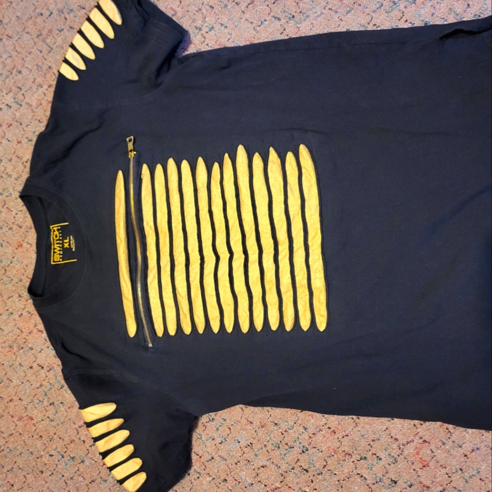Black T-shirt